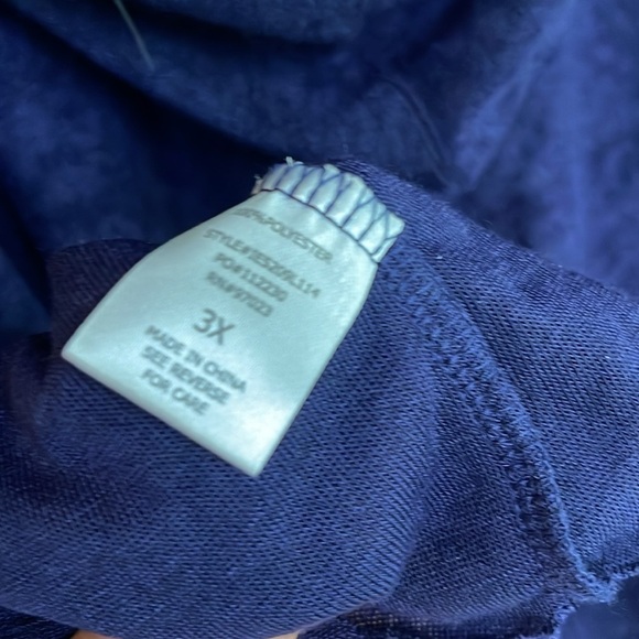 Rebellious One Polyester, hooded top - Picture 5 of 6